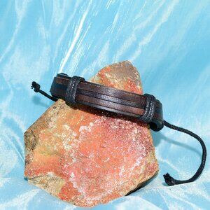 Cameron Womens Layer Hemp Sliding Tie Leather Bracelet Brown Gift Packaged
